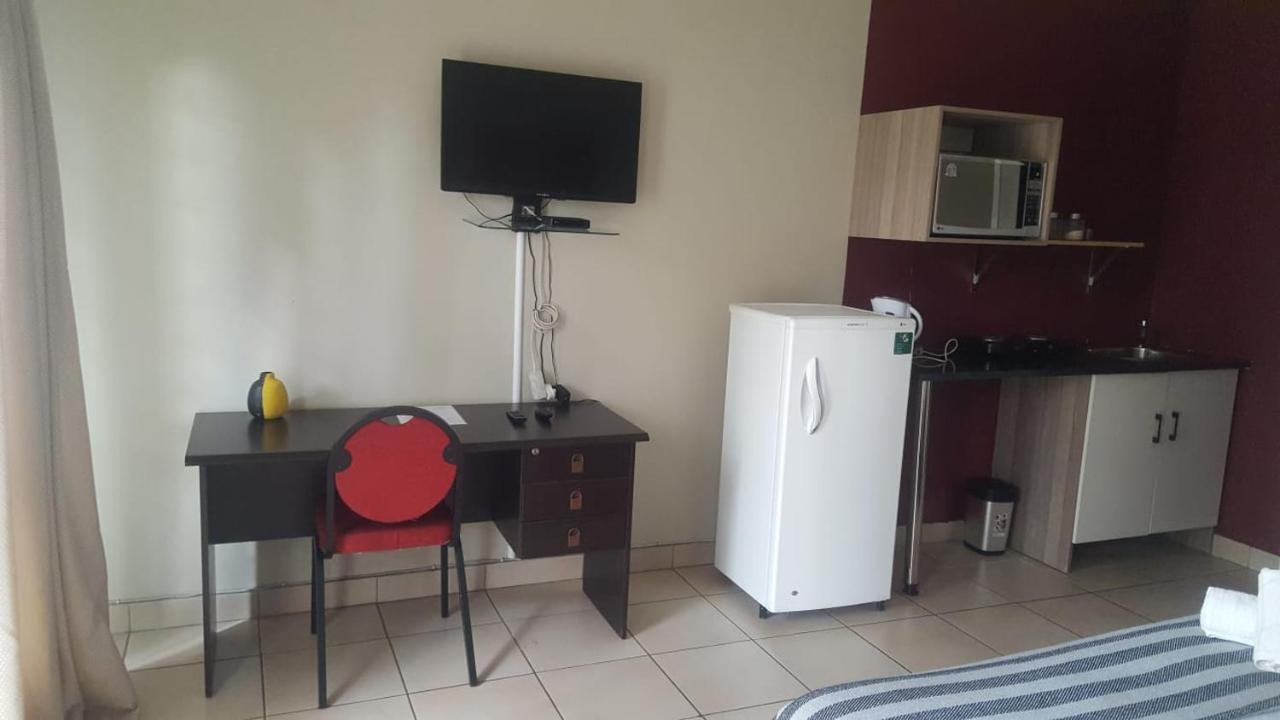 Self-Catering 1Bedr Cottage In Sandton With Free Wifi Johannesburg Zewnętrze zdjęcie